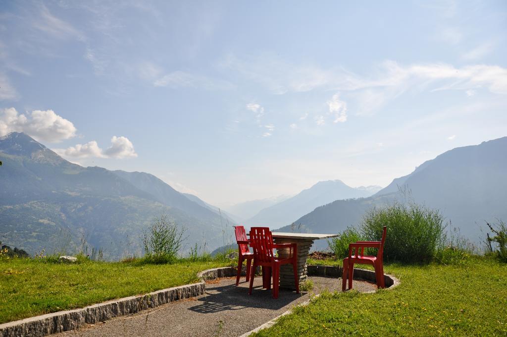 Hotel Alpenblick Zeneggen Ruang foto